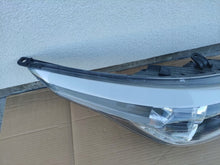 Load image into Gallery viewer, Frontscheinwerfer Kia Ceed 92102-A2220 LED Rechts Scheinwerfer Headlight SCH1665067490cx