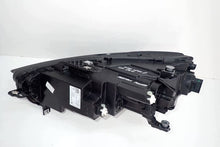 Load image into Gallery viewer, Frontscheinwerfer Seat Leon IV 5FB941036J Rechts Scheinwerfer Headlight SCH1665297741be