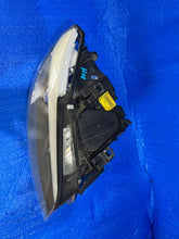 Laden Sie das Bild in den Galerie-Viewer, Frontscheinwerfer BMW E93 E92 7239928-07 Xenon Rechts Scheinwerfer Headlight SCH1665591294ya