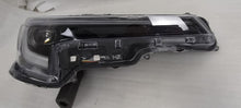 Laden Sie das Bild in den Galerie-Viewer, Frontscheinwerfer Toyota Corolla 81110-02X10 Full LED Rechts Headlight SCH1668058393rb