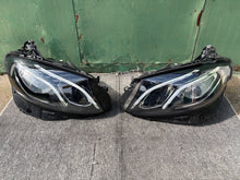 Laden Sie das Bild in den Galerie-Viewer, Frontscheinwerfer Mercedes-Benz W213 A2139068808 A2139068708 Ein Satz Headlight SCH1668982936yy
