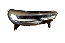 Laden Sie das Bild in den Galerie-Viewer, Frontscheinwerfer Renault Captur 260100091R LED Rechts Scheinwerfer Headlight SCH1672368701it