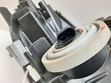 Laden Sie das Bild in den Galerie-Viewer, Frontscheinwerfer Ligier 90144088 Links Scheinwerfer Headlight SCH1673250179aa