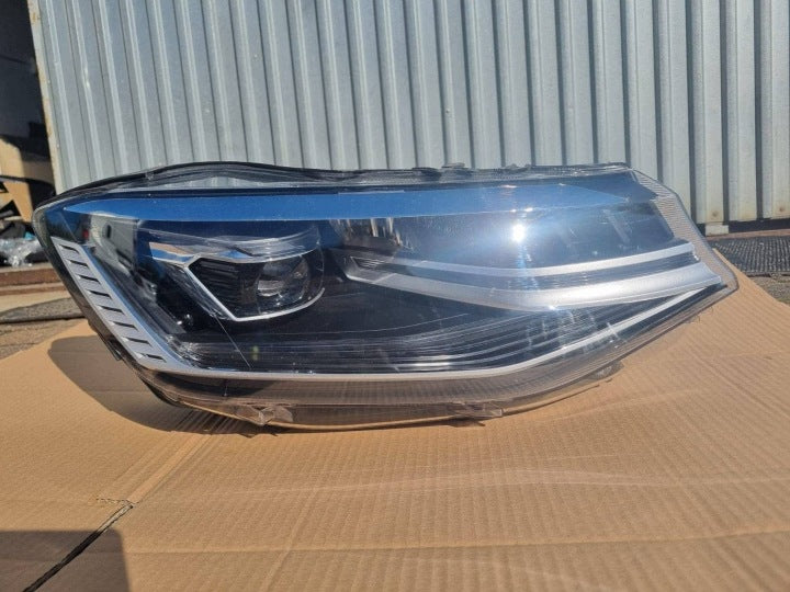 Frontscheinwerfer VW Caddy 2K8941036AA Rechts Scheinwerfer Headlight SCH1674193307vm