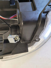 Laden Sie das Bild in den Galerie-Viewer, Frontscheinwerfer Suzuki Vitara I 100-7R016 Links Scheinwerfer Headlight SCH1675413869at