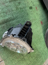 Laden Sie das Bild in den Galerie-Viewer, Frontscheinwerfer Suzuki Jimny 84JLED LED Rechts Scheinwerfer Headlight SCH1676827620lv
