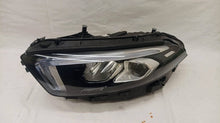 Laden Sie das Bild in den Galerie-Viewer, Frontscheinwerfer Mercedes-Benz W177 A1779064703 Links Scheinwerfer Headlight SCH1679620970oh
