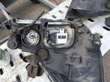 Laden Sie das Bild in den Galerie-Viewer, Frontscheinwerfer Renault Espace IV 8200394706 8200394707 Xenon Ein Satz SCH1684593886np