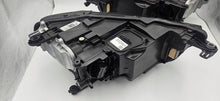Laden Sie das Bild in den Galerie-Viewer, Frontscheinwerfer VW T Roc T-Roc 2GA941035CC 2GA941036CC LED Rechts oder Links SCH1684674371ie