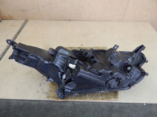 Laden Sie das Bild in den Galerie-Viewer, Frontscheinwerfer Toyota Yaris K0-8EU Full LED Links Scheinwerfer Headlight SCH1691443603rg