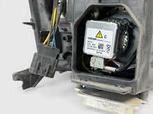 Load image into Gallery viewer, Frontscheinwerfer Cadillac Escalade 11GM426A Links Scheinwerfer Headlight SCH1696461845oa