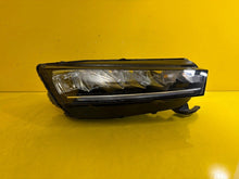 Load image into Gallery viewer, Frontscheinwerfer Skoda Octavia IV 5E4941016 LED Rechts Scheinwerfer Headlight SCH1697568431rn