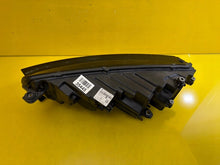 Load image into Gallery viewer, Frontscheinwerfer Skoda Octavia IV 5E4941016 LED Rechts Scheinwerfer Headlight SCH1697568431rn