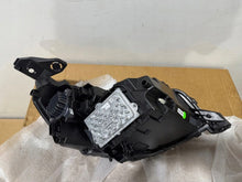 Laden Sie das Bild in den Galerie-Viewer, Frontscheinwerfer Peugeot 2008 II 9823194180 LED Links Scheinwerfer Headlight SCH1701274420ds