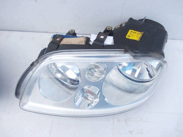 Frontscheinwerfer VW Touran 1T0941005D 301205201 Ein Satz Scheinwerfer Headlight SCH1702259302jd