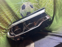 Laden Sie das Bild in den Galerie-Viewer, Frontscheinwerfer BMW 5 G31 G30 7439210-01 LED Rechts Scheinwerfer Headlight SCH1705392186kl