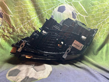 Laden Sie das Bild in den Galerie-Viewer, Frontscheinwerfer BMW 5 G31 G30 7439210-01 LED Rechts Scheinwerfer Headlight SCH1705392186kl
