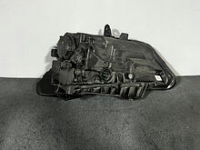Load image into Gallery viewer, Frontscheinwerfer Hyundai Bayon 92102Q0600 Rechts Scheinwerfer Headlight SCH1709321928bx
