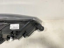 Laden Sie das Bild in den Galerie-Viewer, Frontscheinwerfer Skoda Superb III 3V1941015A Xenon Links Scheinwerfer Headlight SCH1714193578be