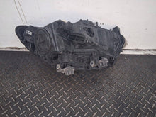 Laden Sie das Bild in den Galerie-Viewer, Frontscheinwerfer BMW 7229687 Links Scheinwerfer Headlight SCH1714688113az