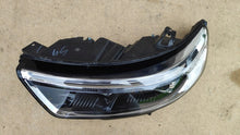 Laden Sie das Bild in den Galerie-Viewer, Frontscheinwerfer Ford MB5B-13W030-EC LED Links Scheinwerfer Headlight SCH1717879840fe