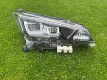 Laden Sie das Bild in den Galerie-Viewer, Frontscheinwerfer Nissan Leaf 26010 5SH5B LED Rechts Scheinwerfer Headlight SCH1723953199xn