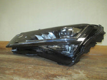 Load image into Gallery viewer, Frontscheinwerfer Skoda Superb III 3V1941015D LED Links Scheinwerfer Headlight SCH1727098872bg