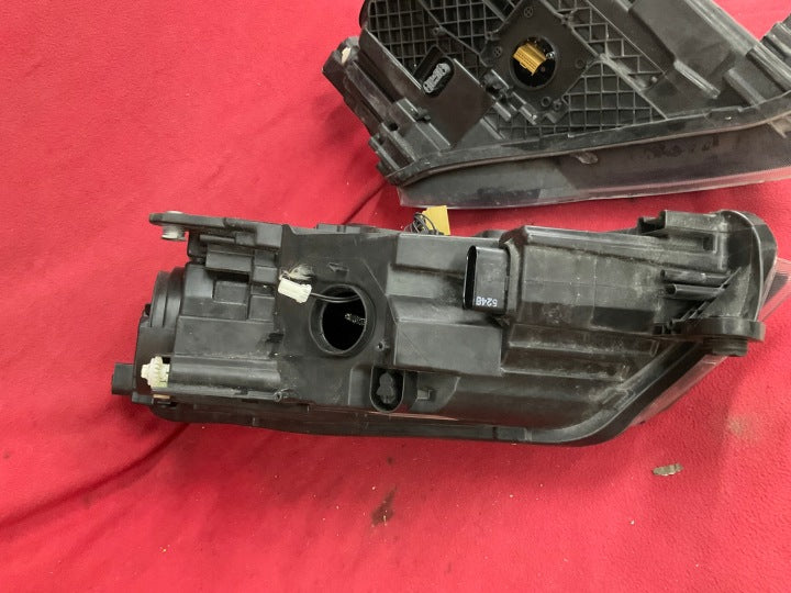 Frontscheinwerfer Skoda Superb III 3V1941016A Xenon Ein Satz Headlight SCH1728898632qp
