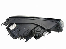Laden Sie das Bild in den Galerie-Viewer, Frontscheinwerfer VW Touareg 7P1941033A Links Scheinwerfer Headlight SCH1729490422zh