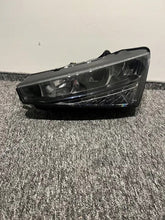 Laden Sie das Bild in den Galerie-Viewer, Frontscheinwerfer Skoda Scala 657941015 Links Scheinwerfer Headlight SCH1729815439lc