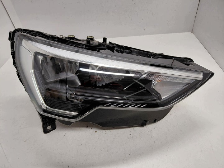 Frontscheinwerfer Audi Q3 83A941012 Rechts Scheinwerfer Headlight SCH1731203850fz