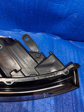 Load image into Gallery viewer, Frontscheinwerfer Renault Kangoo 260100108R LED Rechts Scheinwerfer Headlight SCH1731787190sr