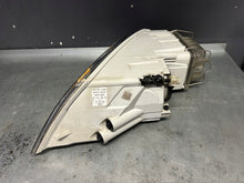 Load image into Gallery viewer, Frontscheinwerfer Skoda Octavia II 1Z1941018N Xenon Rechts Headlight SCH1736528107de