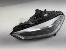 Laden Sie das Bild in den Galerie-Viewer, Frontscheinwerfer BMW 1 F40 948280708 LED Links Scheinwerfer Headlight SCH1740945430fl