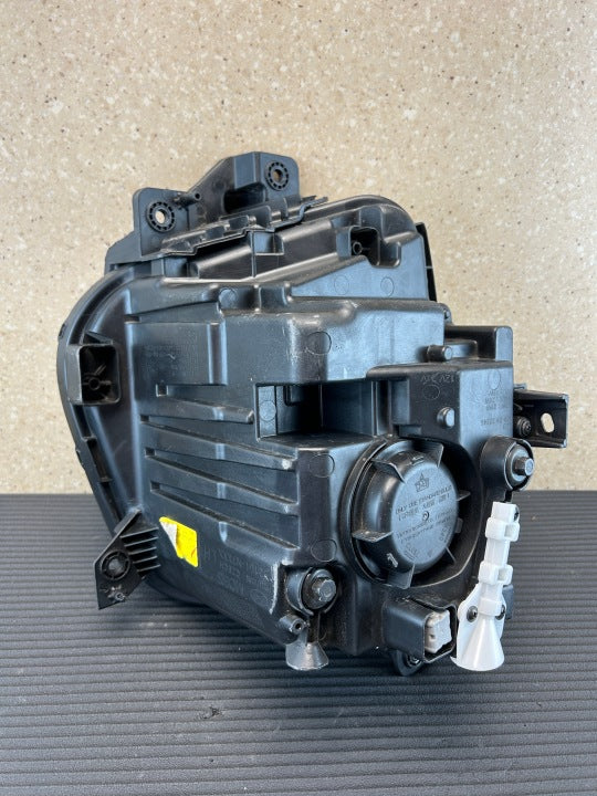 Frontscheinwerfer Hyundai Tucson 92101-N7100 Links Scheinwerfer Headlight SCH1743959682ji