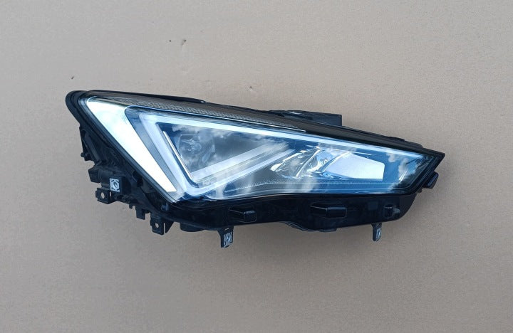 Frontscheinwerfer Cupra Formentor 5FG941008F Full LED Rechts Headlight SCH1745707448jo