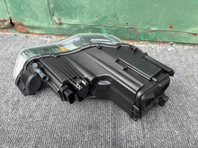 Laden Sie das Bild in den Galerie-Viewer, Frontscheinwerfer Audi A1 8X0941003 Links Scheinwerfer Headlight SCH1749135868gm