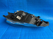 Laden Sie das Bild in den Galerie-Viewer, Frontscheinwerfer Nissan Leaf 26010-3NLX Rechts Scheinwerfer Headlight SCH1750581065pp
