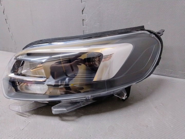 Frontscheinwerfer Opel Vivaro Zafira Life 9832837680 Links Headlight SCH1753951379oh