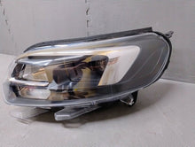 Laden Sie das Bild in den Galerie-Viewer, Frontscheinwerfer Opel Vivaro Zafira Life 9832837680 Links Headlight SCH1753951379oh