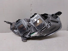 Laden Sie das Bild in den Galerie-Viewer, Frontscheinwerfer Opel Vivaro Zafira Life 9832837680 Links Headlight SCH1753951379oh