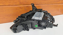 Laden Sie das Bild in den Galerie-Viewer, Frontscheinwerfer Volvo 80000401 Links Scheinwerfer Headlight SCH1760313661oe