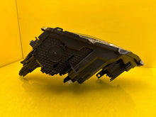 Load image into Gallery viewer, Frontscheinwerfer Toyota Yaris Cross 0D-312 LED Rechts Scheinwerfer Headlight SCH1760423484ip