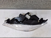 Laden Sie das Bild in den Galerie-Viewer, Frontscheinwerfer BMW 1 F21 F20 7498941-01 LED Links Scheinwerfer Headlight SCH1765723960hd
