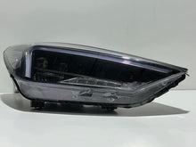 Laden Sie das Bild in den Galerie-Viewer, Frontscheinwerfer Hyundai Tucson 92102D7700 Full LED Rechts Headlight SCH1771096928op