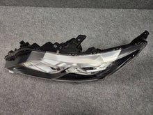 Load image into Gallery viewer, Frontscheinwerfer Mitsubishi Eclipse Cross I 8301D169 LED Links Headlight SCH1771610364qm