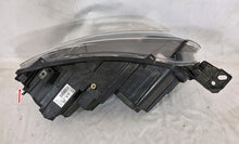 Laden Sie das Bild in den Galerie-Viewer, Frontscheinwerfer Toyota Proace City 9835780680 Links Scheinwerfer Headlight SCH1772606942cu