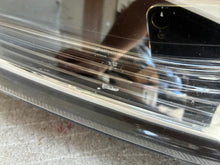 Laden Sie das Bild in den Galerie-Viewer, Frontscheinwerfer VW Caddy I 2K8941036AH Full LED Rechts Scheinwerfer Headlight SCH1773542358an