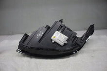 Laden Sie das Bild in den Galerie-Viewer, Frontscheinwerfer Land Rover Range I Sport DK62-13W029-EJ Rechts Headlight SCH1774439121gj