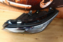 Load image into Gallery viewer, Frontscheinwerfer VW Golf VIII 5H1941035 LED Links Scheinwerfer Headlight SCH1774900680tp